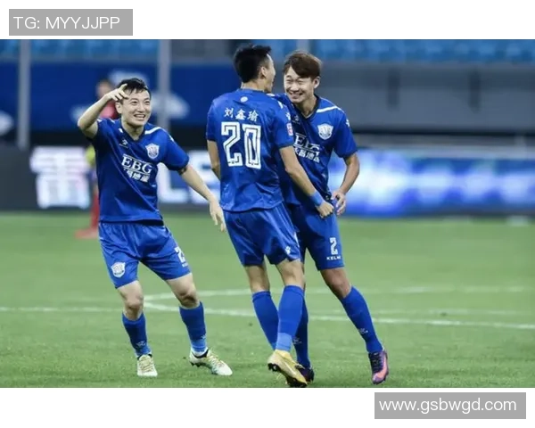 北京羽毛球队在邀请赛积分榜中以62分稳居第一名展现强劲实力