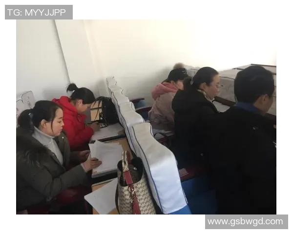 杨丽专访：探寻网球界的成功秘诀与奋斗历程